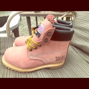 Safety Girl Hard-Toed Shoes !!